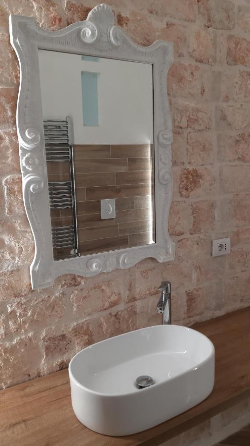 Dimora Ducabianco Bed & Breakfast Монополи Екстериор снимка